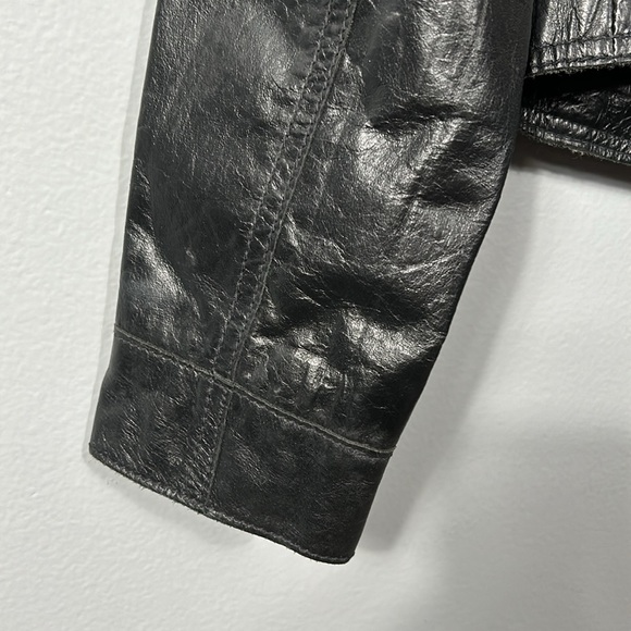 DKNY Donna Karan City Black Leather Jacket Moto Style Hard Leather size Petite - Picture 10 of 17